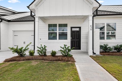 Townhouse For Sale - 811 Feldspar Mnr Mnr<br/> Graniteville, SC 29829