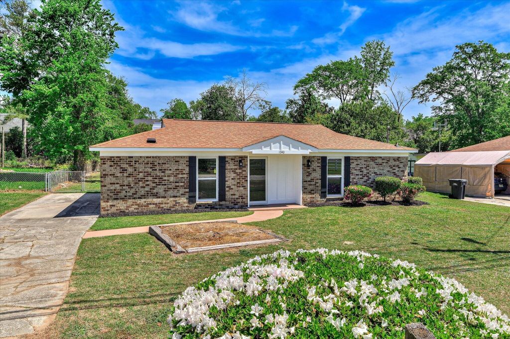 Photo of 1340 Flowing Wells Road, Augusta, GA 30909 (MLS # 554445)