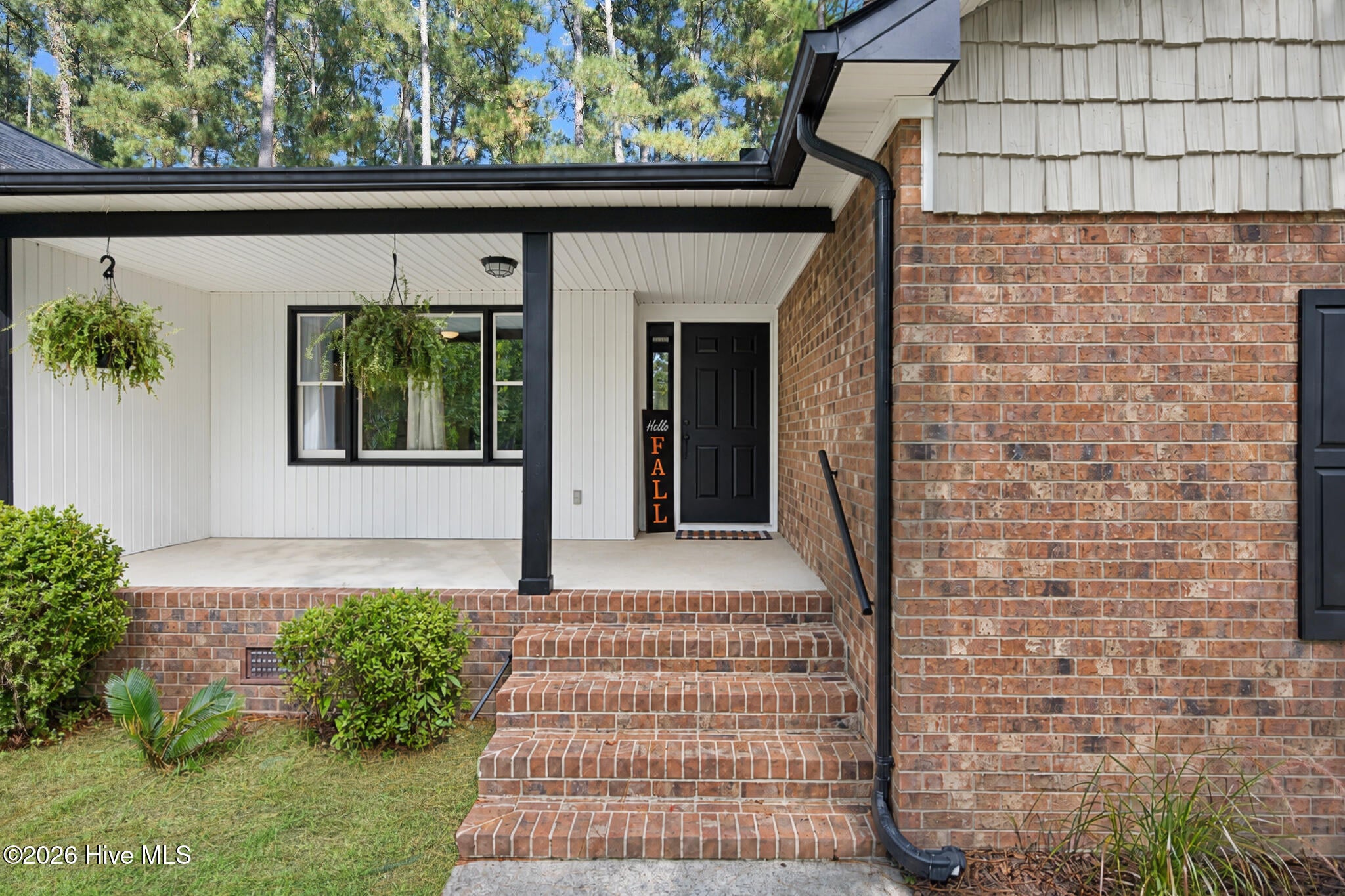 6115 Ibis Lane