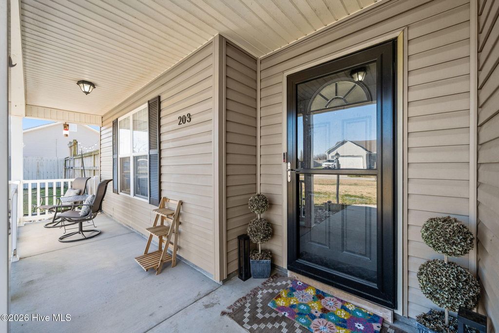 Photo of 203 High Meadow Court, Richlands, NC 28574 (MLS # 100556653)