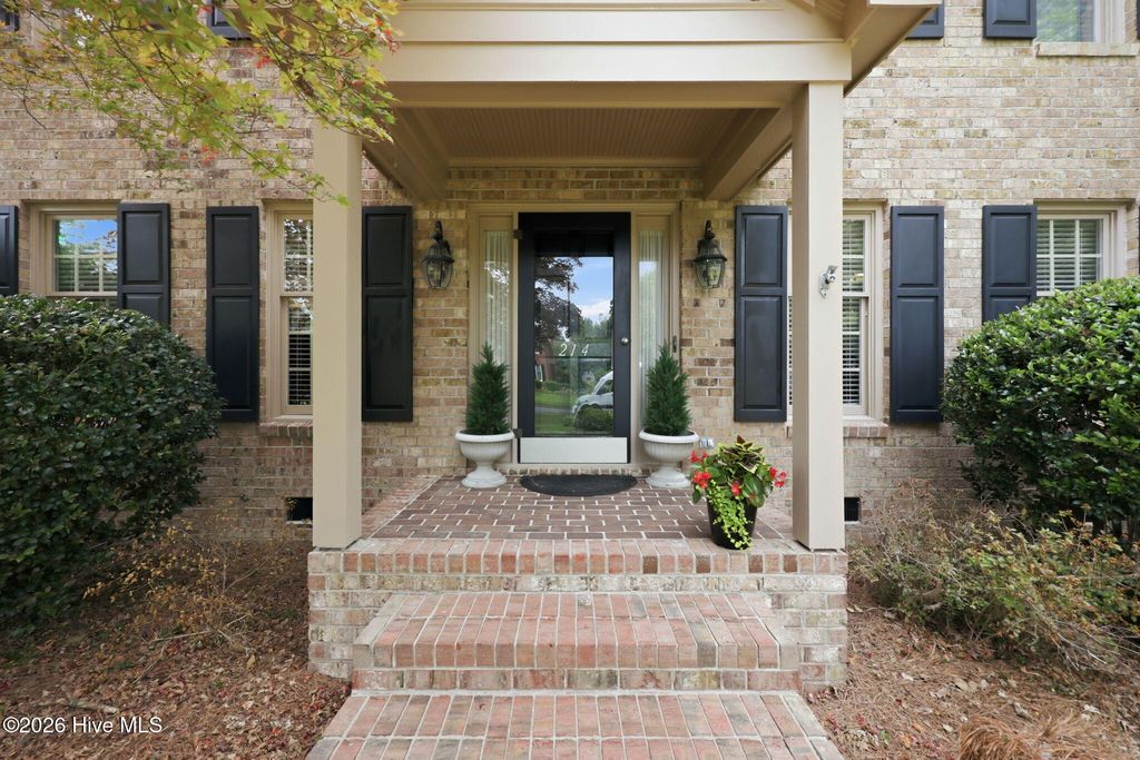 Photo of 214 Bent Creek Drive, Greenville, NC 27834 (MLS # 100572385)