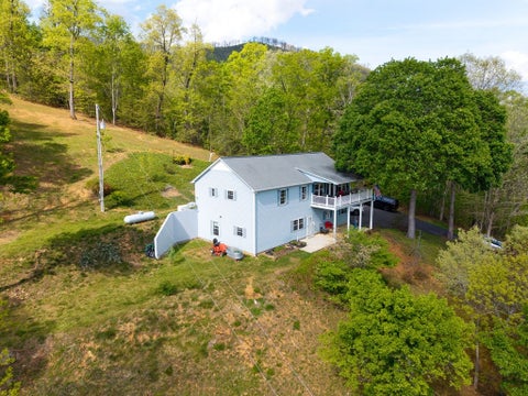 Homes For Sale - 619 Pounding Mill Loop<br/> Clay County, Hayesville, NC 28904