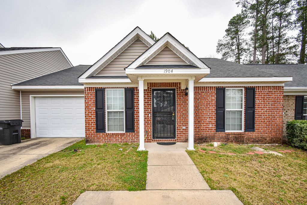 Photo of 1904 Aspen Green Way, Augusta, GA 30909 (MLS # 552997)