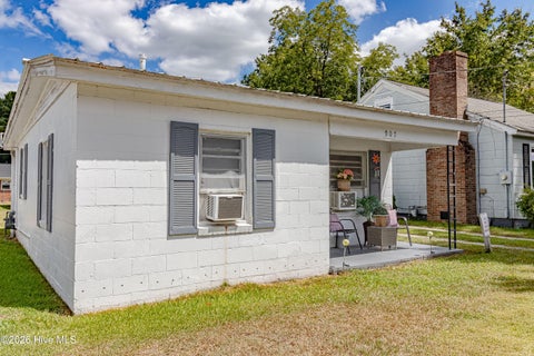 Homes For Sale - 907 E 4th Street<br/> Goldsboro, NC 27534