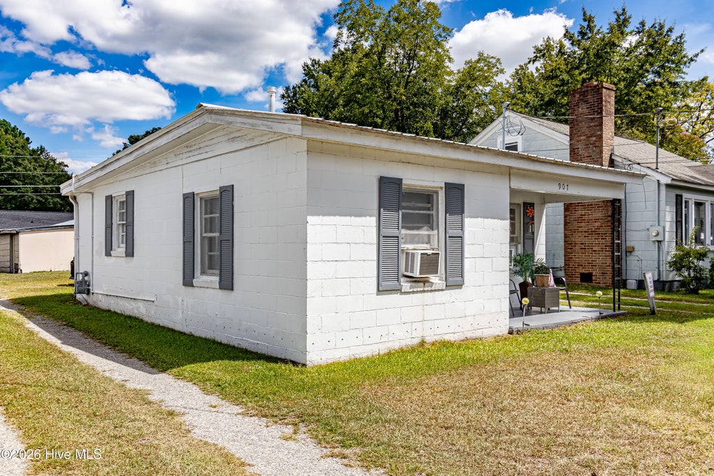 Photo of 907 E 4th Street, Goldsboro, NC 27534 (MLS # 100604089)