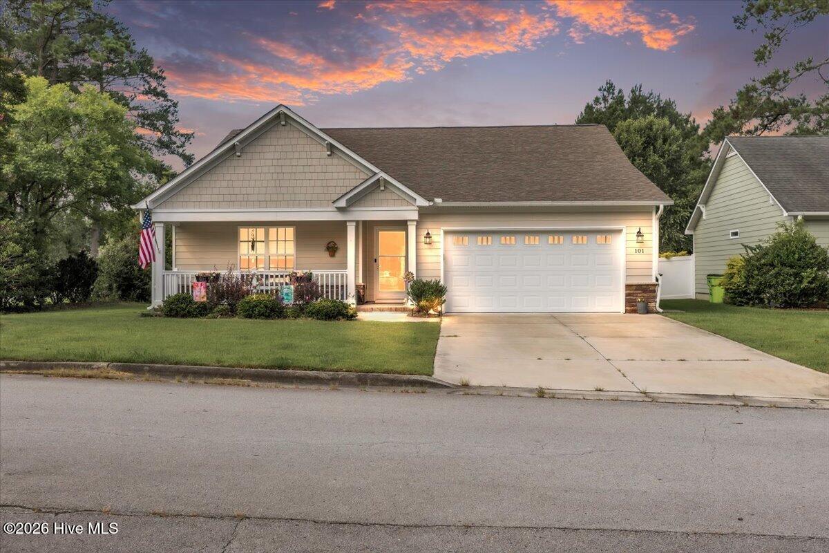 101 Grantham Place