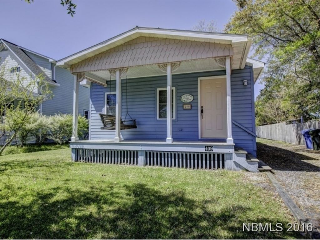 Photo of 409 High Street, Oriental, NC 28571 (MLS # 100564608)