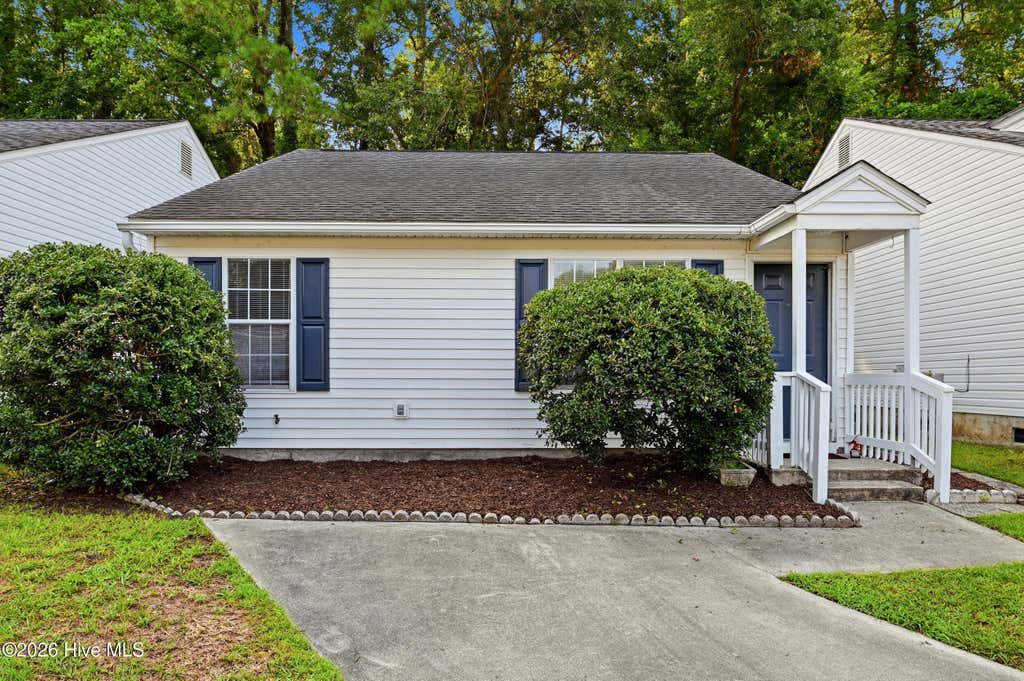 Photo of 711 Varsity Drive, Wilmington, NC 28403 (MLS # 100595975)