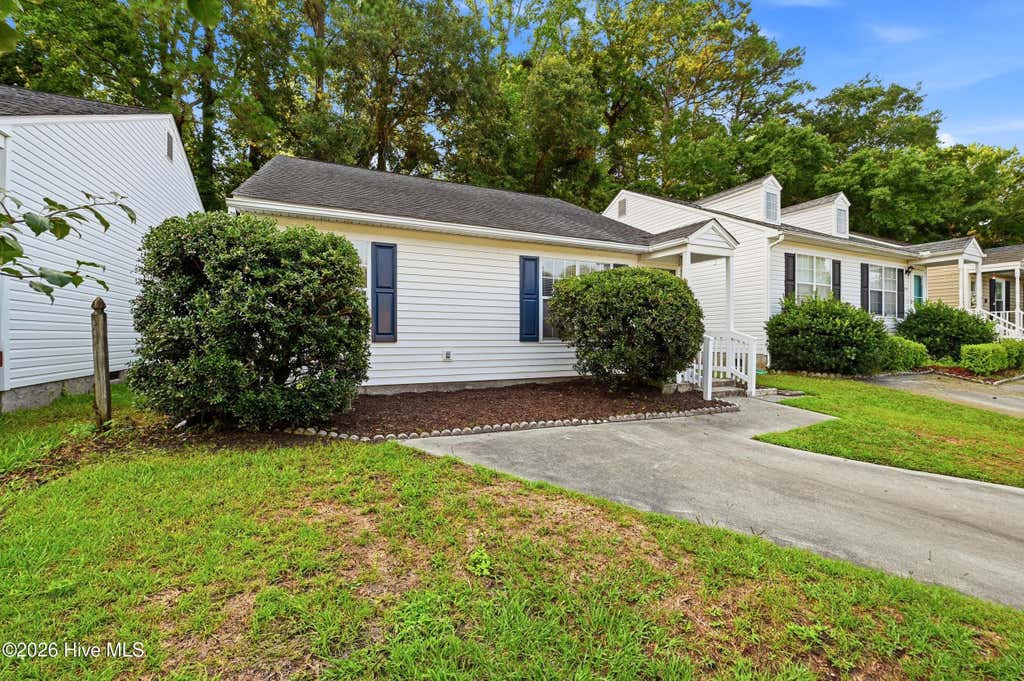 Photo of 711 Varsity Drive, Wilmington, NC 28403 (MLS # 100595975)