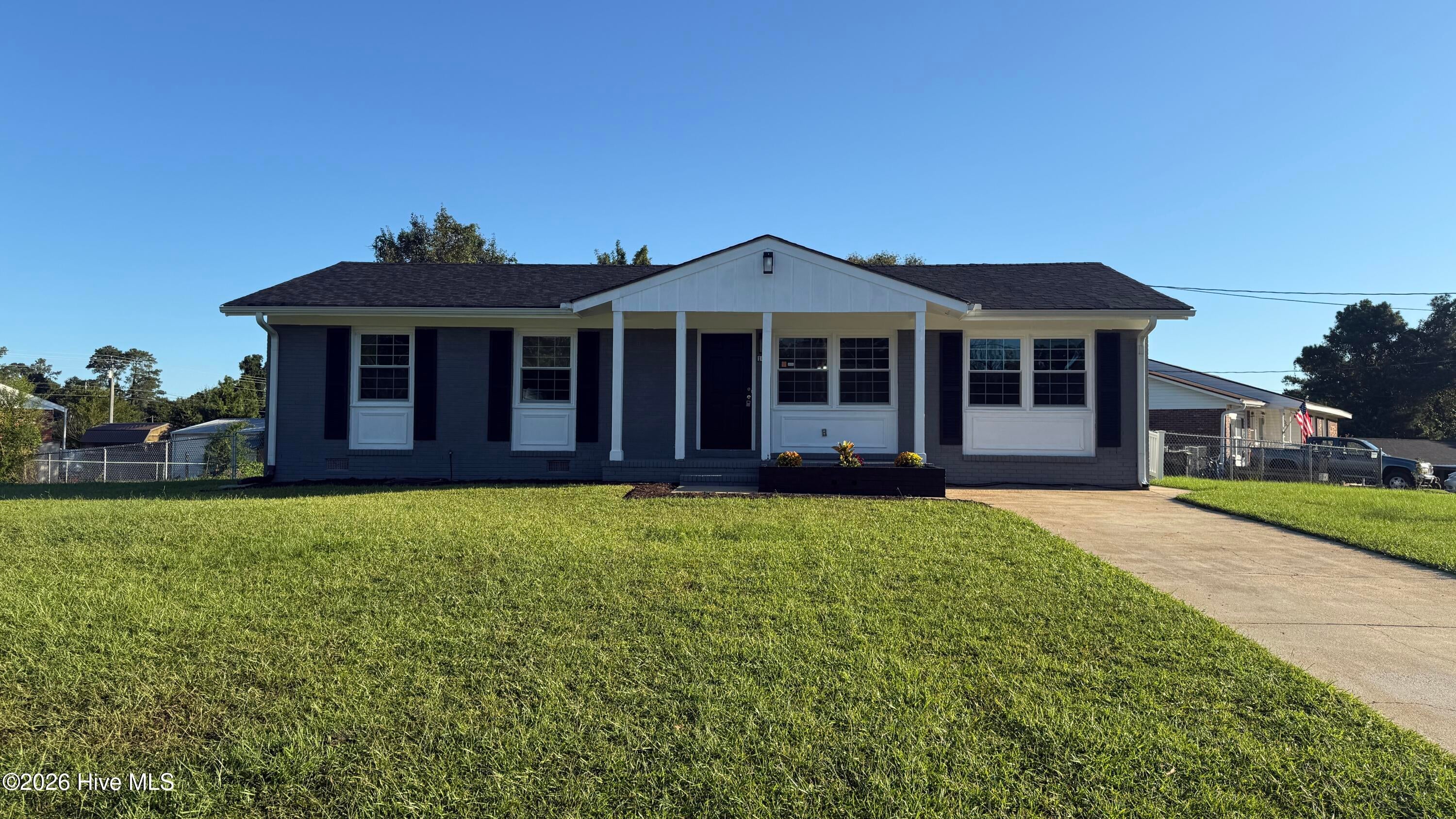105 Yorkshire Drive