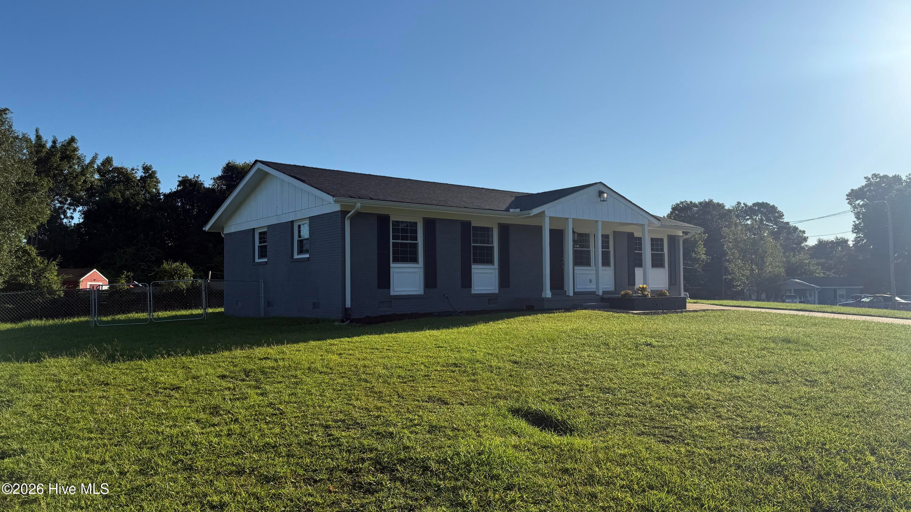 105 Yorkshire Drive