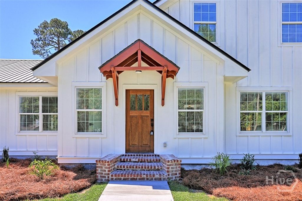 Photo of 27 Pine Drive, Savannah, GA 31405 (MLS # SA356348)