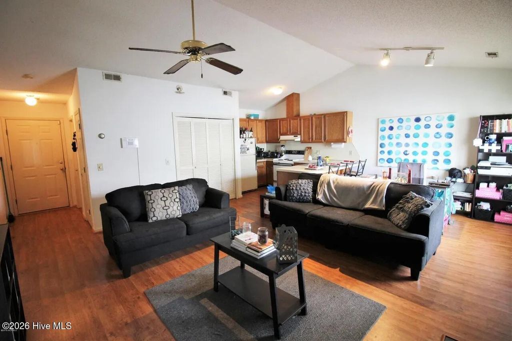Photo of 113 W Victoria Court #E, Greenville, NC 27834 (MLS # 100571302)