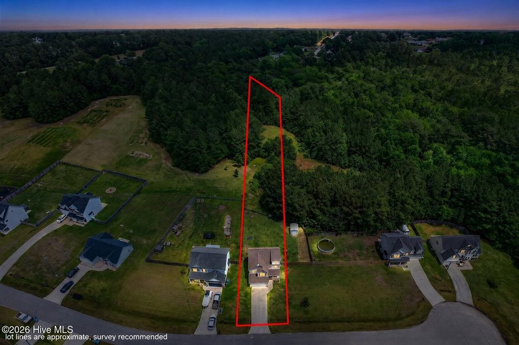 Photo of 117 Sparrows Point Lane, Jacksonville, NC 28540 (MLS # 100574392)