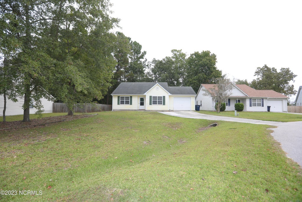 Photo of 621 S Hampton Drive, Jacksonville, NC 28546 (MLS # 100605634)