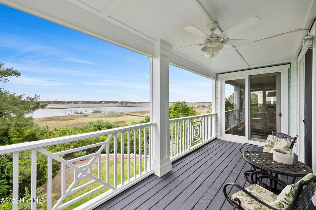 Photo of 5000 Oquinn Boulevard SE # B, Southport, NC 28461 (MLS # 100572524)