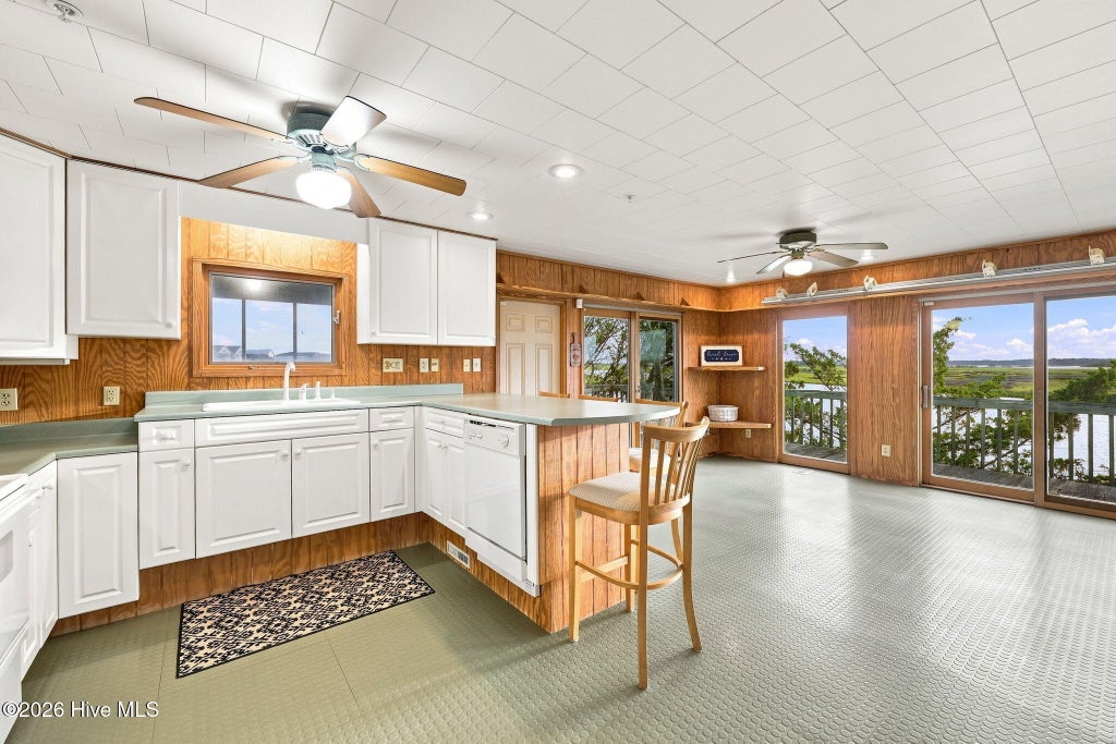 Photo of 957 Broadway Street, Surf City, NC 28445 (MLS # 100590806)