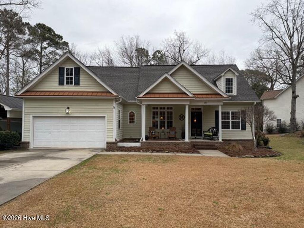 Photo of 237 Pintail Lane, Rocky Point, NC 28457 (MLS # 100556977)
