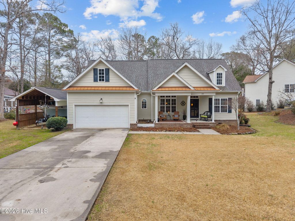 Photo of 237 Pintail Lane, Rocky Point, NC 28457 (MLS # 100556977)
