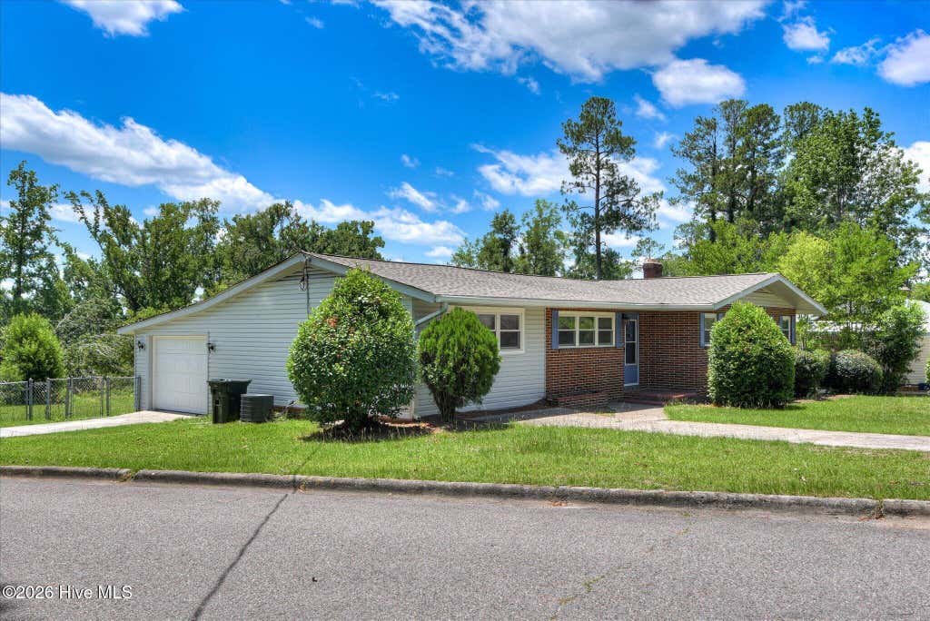 Photo of 725 Riverview Drive, North Augusta, SC 29841 (MLS # 100584544)