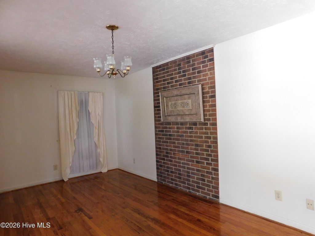 Photo of 1003 Raleigh Street, Laurinburg, NC 28352 (MLS # 100570701)