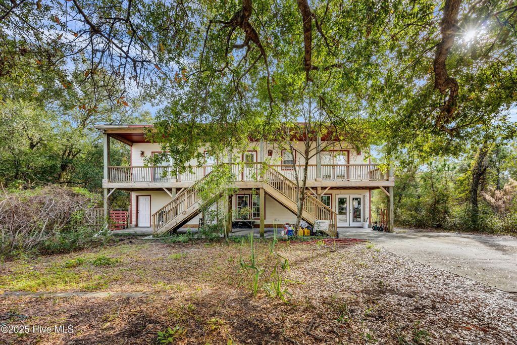 Photo of 401 Risley Road, Carolina Beach, NC 28428 (MLS # 100544493)