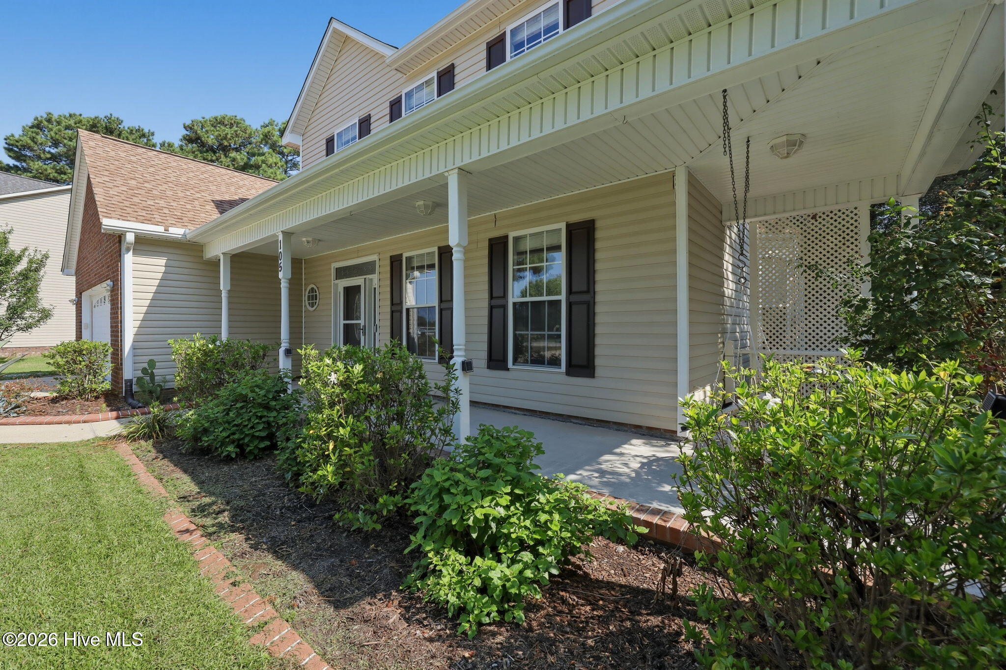 105 Forest Lane