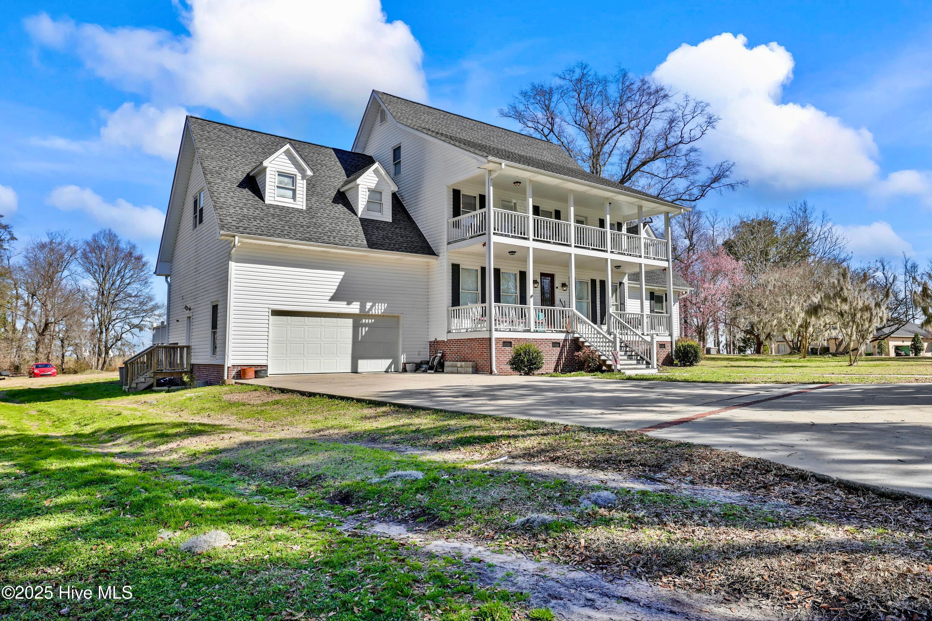 1228 Liberty Landing Road SE