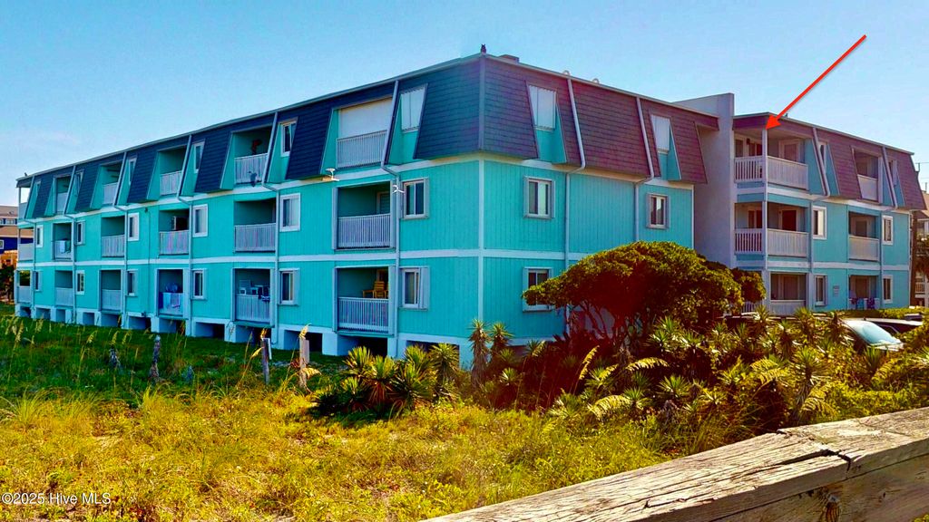 Photo of 918 Carolina Beach Avenue N #3b, Carolina Beach, NC 28428 (MLS # 100547053)