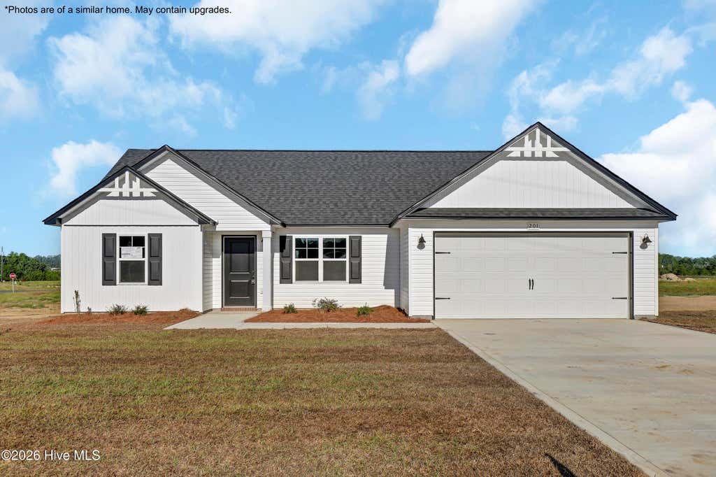 Photo of 312 Purple Rain Court #Lot 52, Richlands, NC 28574 (MLS # 100593635)