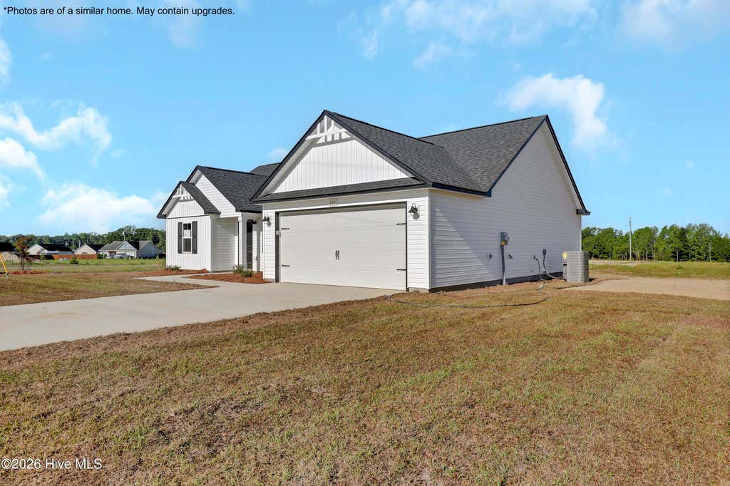 Photo of 312 Purple Rain Court #Lot 52, Richlands, NC 28574 (MLS # 100593635)