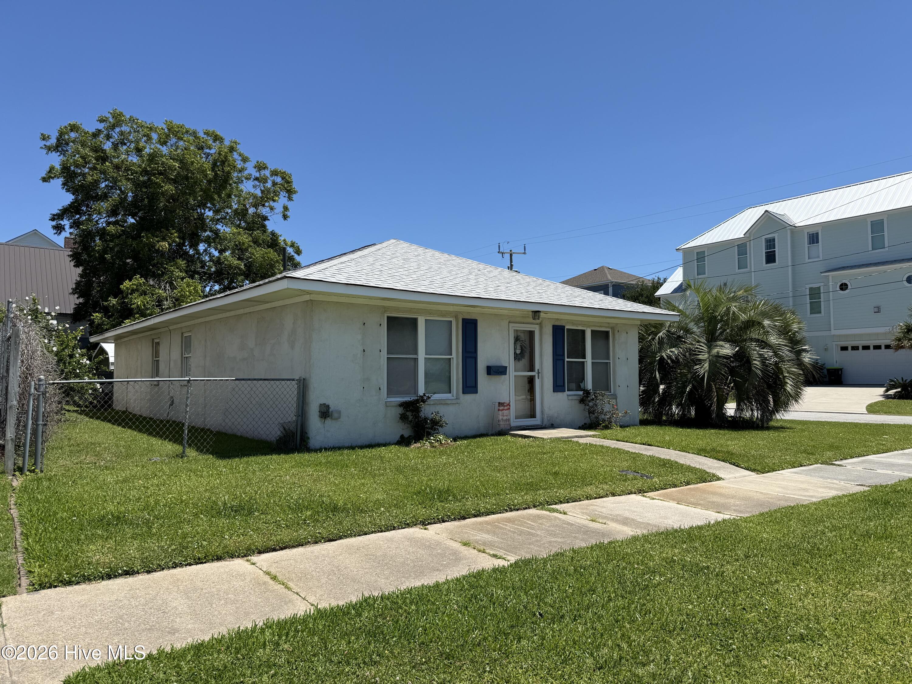 1100 Shepard Street