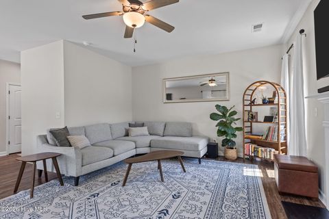 Tiny photo for 405 Brown Pelican Court, Hubert, NC 28539 (MLS # 100568670)