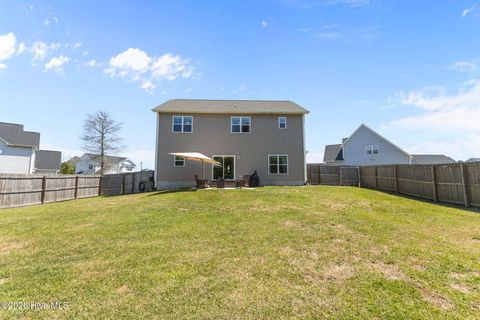 Tiny photo for 405 Brown Pelican Court, Hubert, NC 28539 (MLS # 100568670)