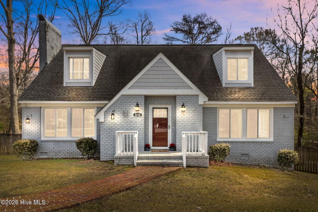 Photo of 2232 Greenwood Court, Jacksonville, NC 28546 (MLS # 100560043)