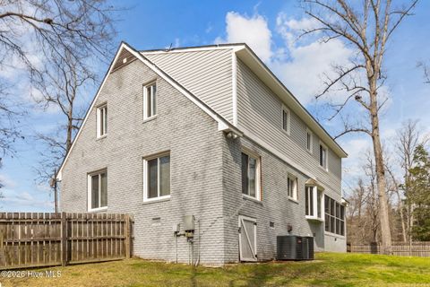 Tiny photo for 2232 Greenwood Court, Jacksonville, NC 28546 (MLS # 100560043)