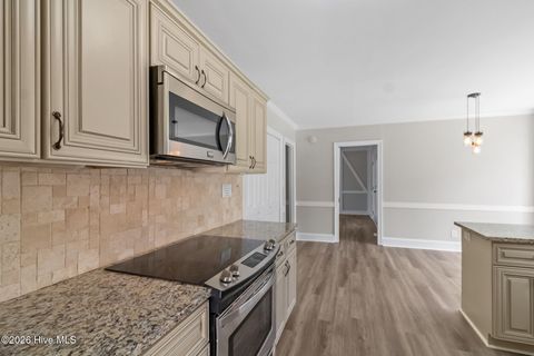 Tiny photo for 2232 Greenwood Court, Jacksonville, NC 28546 (MLS # 100560043)