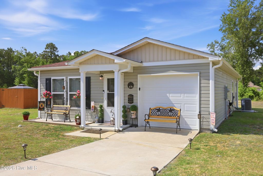Photo of 2216 Cotton Drive, Tarboro, NC 27886 (MLS # 100580689)