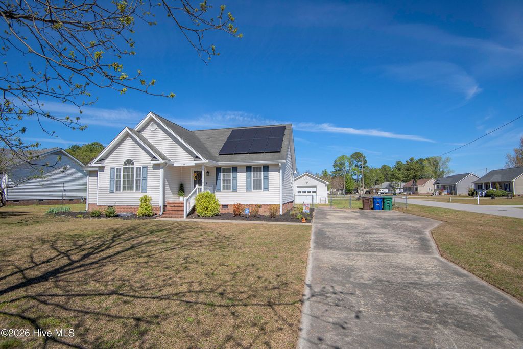 Photo of 504 Wayne Avenue, Tarboro, NC 27886 (MLS # 100563449)