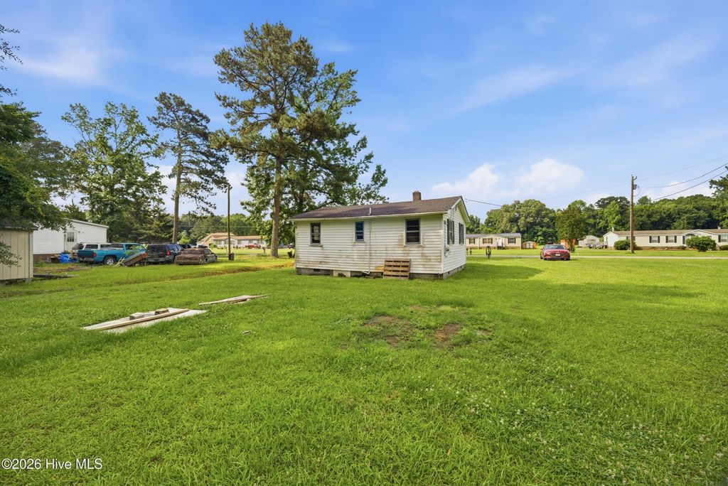Photo of 592 Crooked Run Road, Elizabeth City, NC 27909 (MLS # 100578151)