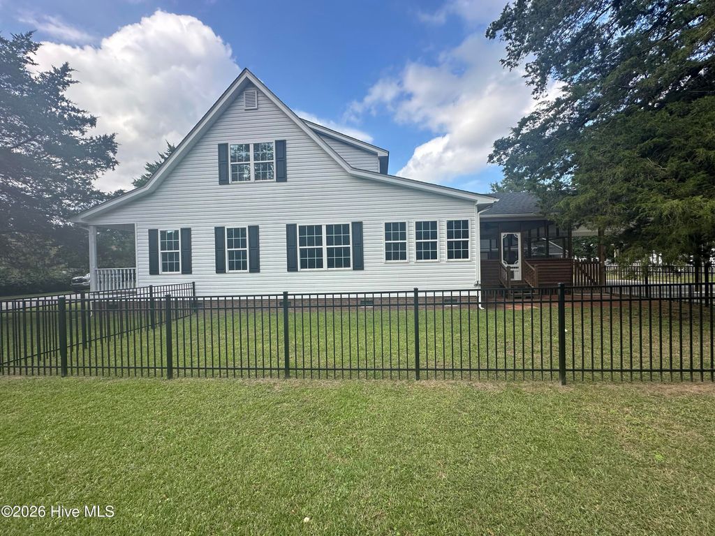 Photo of 101 Academy Street, Gatesville, NC 27938 (MLS # 100549682)