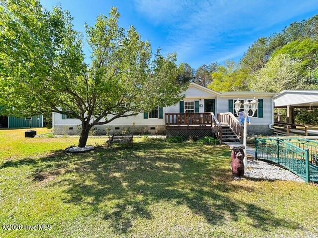 Photo of 127 Rojay Lane, Richlands, NC 28574 (MLS # 100566420)