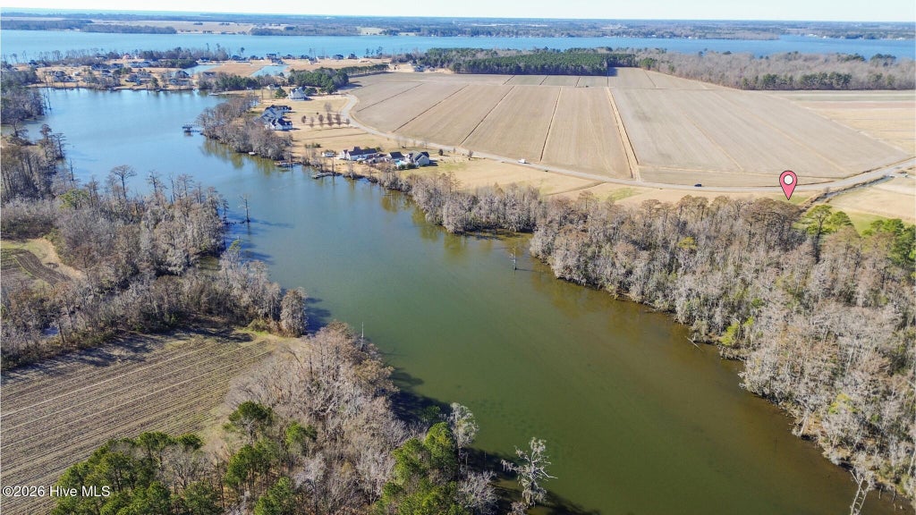 Photo of 401 Pointe Vista Drive, Elizabeth City, NC 27909 (MLS # 100589201)