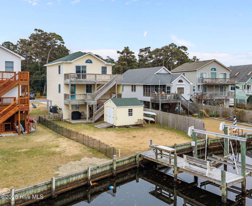 Photo of 422 Harbour View Drive, Kill Devil Hills, NC 27948 (MLS # 100546627)