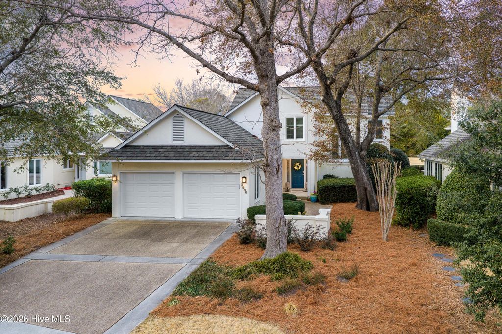 Photo of 1806 Glen Eagles Lane, Wilmington, NC 28405 (MLS # 100553982)