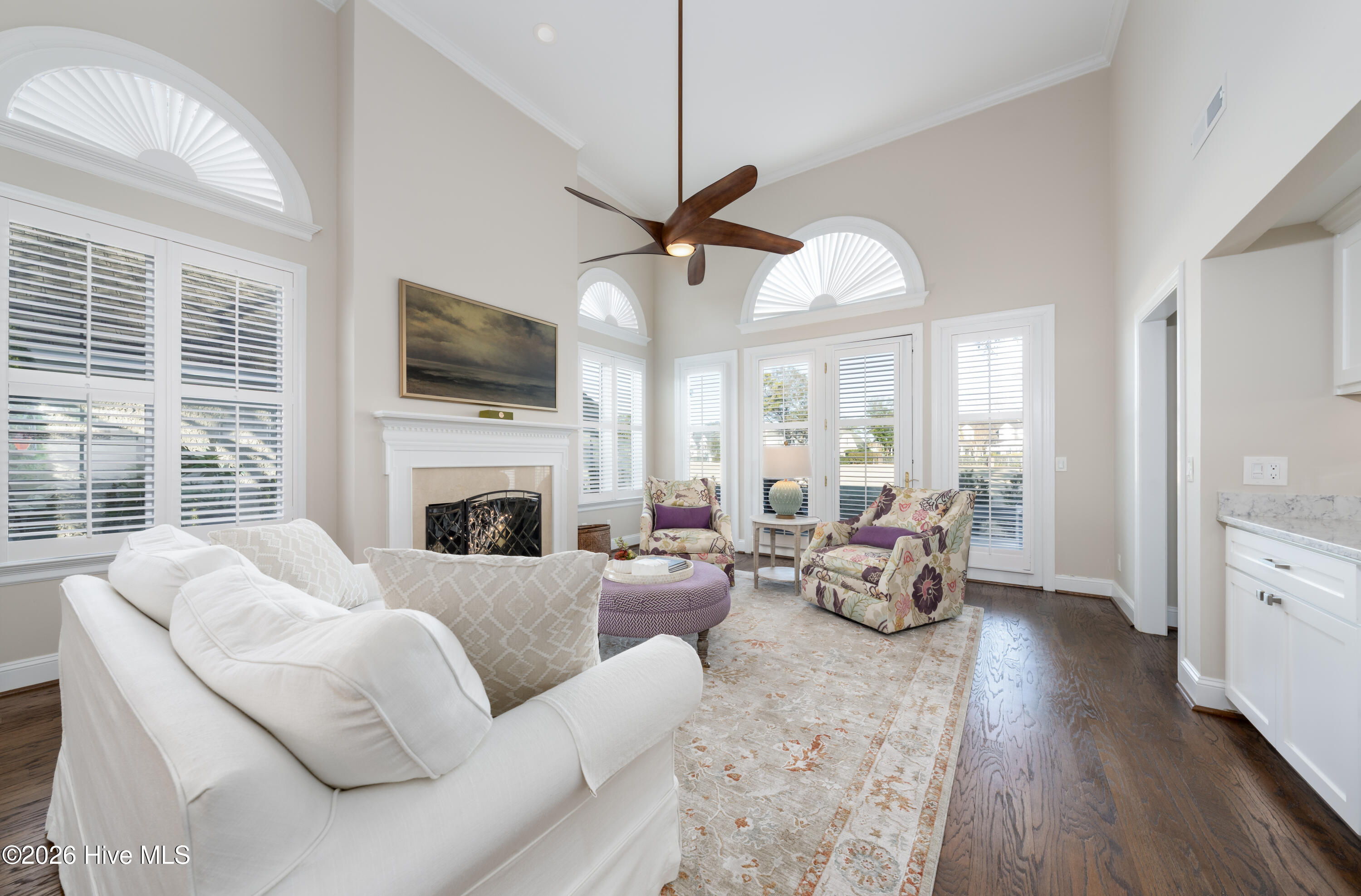 1806 Glen Eagles Lane