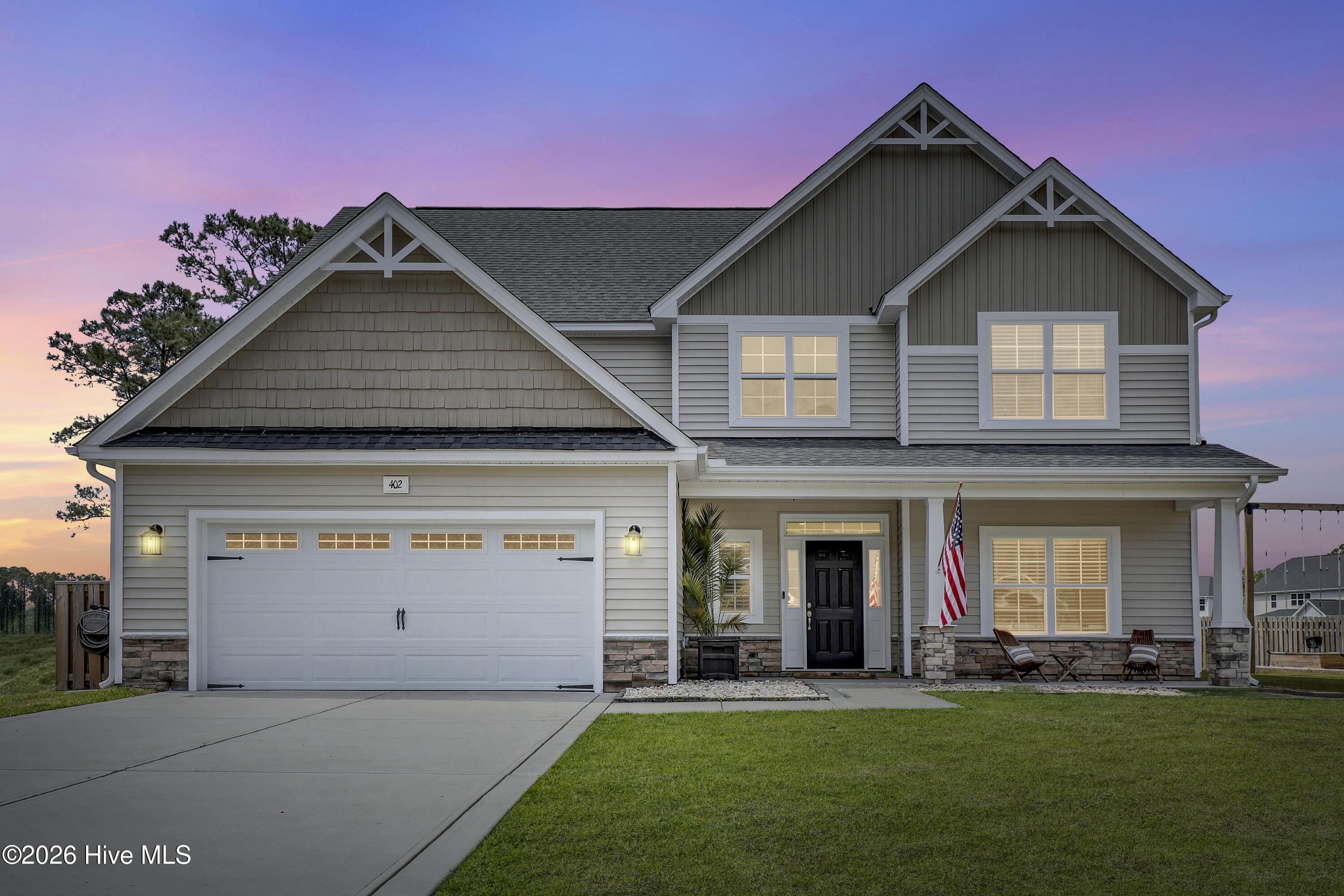 402 Reynolds Court