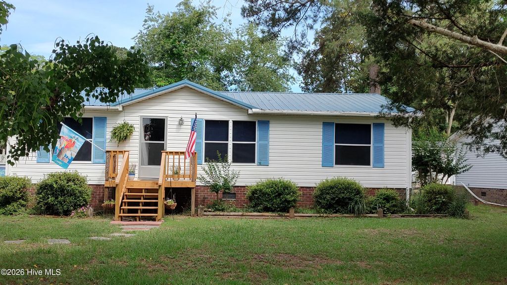 Photo of 5165 Green Heron Drive SW, Shallotte, NC 28470 (MLS # 100576891)