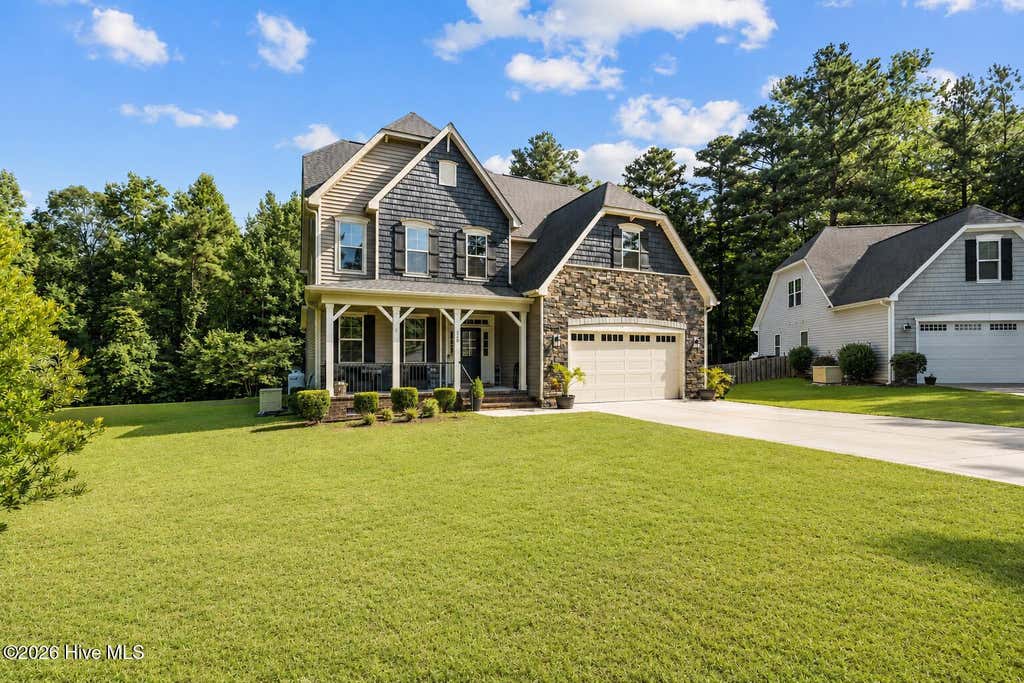 Photo of 178 Mayfield Court, Whispering Pines, NC 28327 (MLS # 100587694)