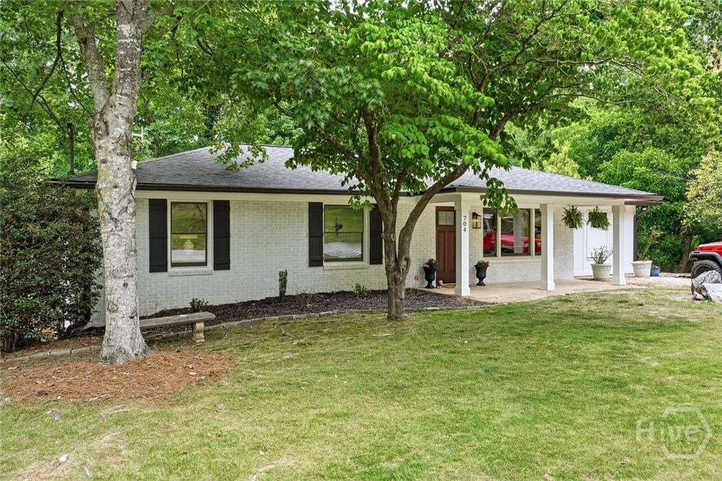 Photo of 704 Forest Heights Drive, Athens, GA 30606 (MLS # CL356723)